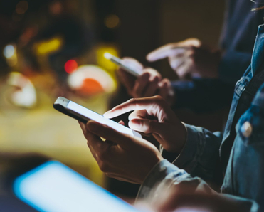 Apple vs. Android chat bubbles