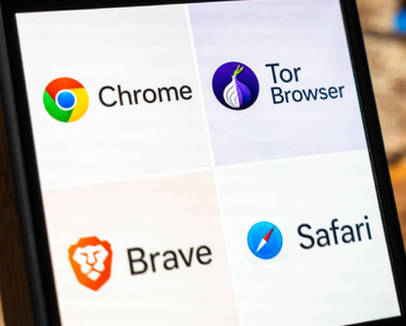 Display of various web browsers like Chrome, Tor, Brave, and Safari closeup on smartphone screen