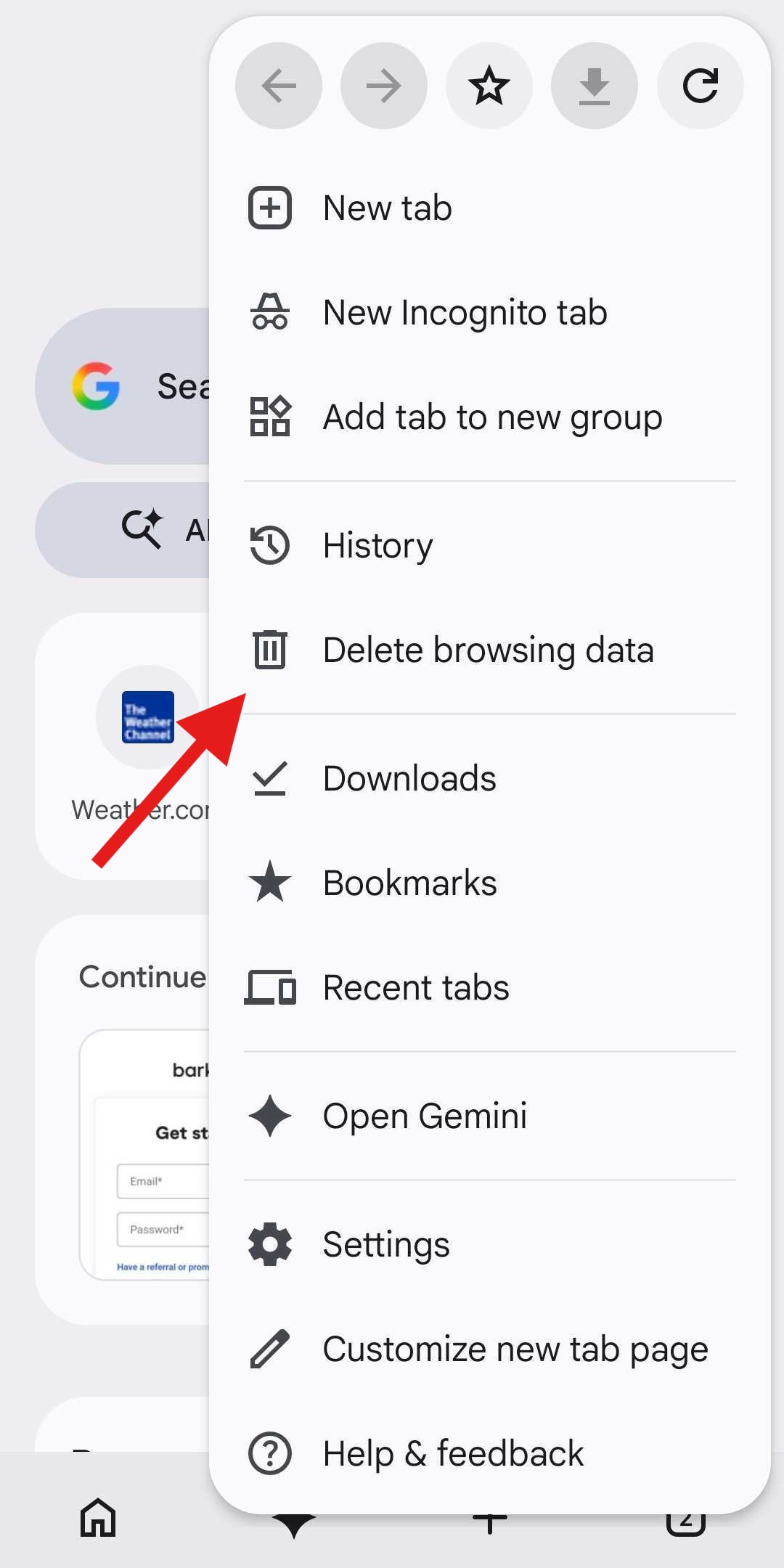 Arrow pointing at Delete browsing data on Google Chrome dropdown menu for Android